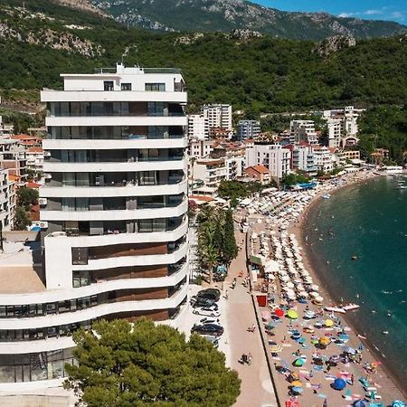La Fiaba Rafailovici Apartment エクステリア 写真