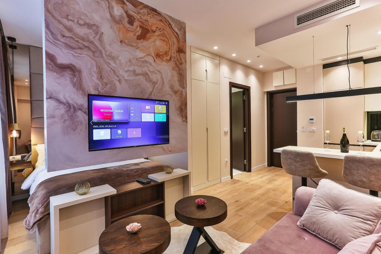 La Fiaba Rafailovici Apartment エクステリア 写真